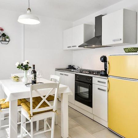 Apartment Anna Umago Esterno foto